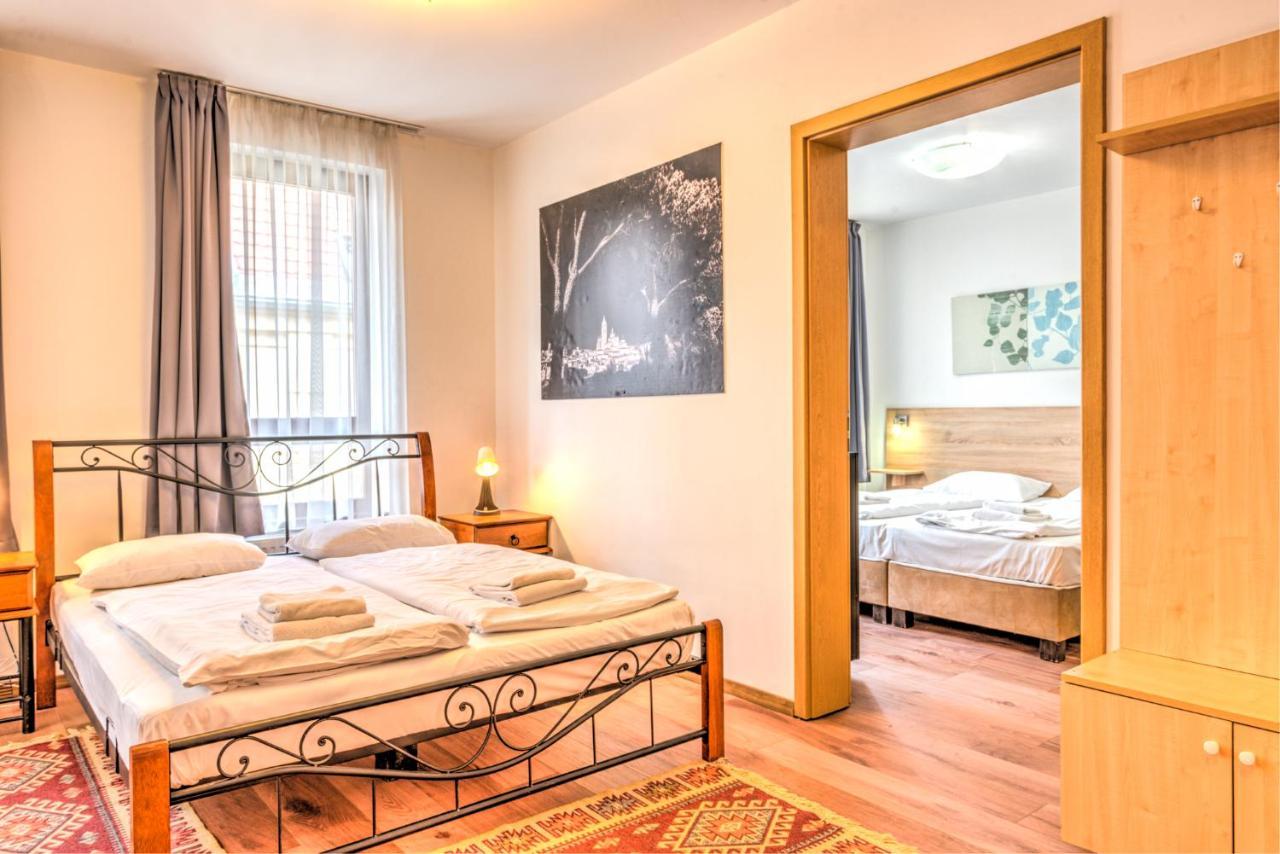 Central Apartments Будапеща Екстериор снимка