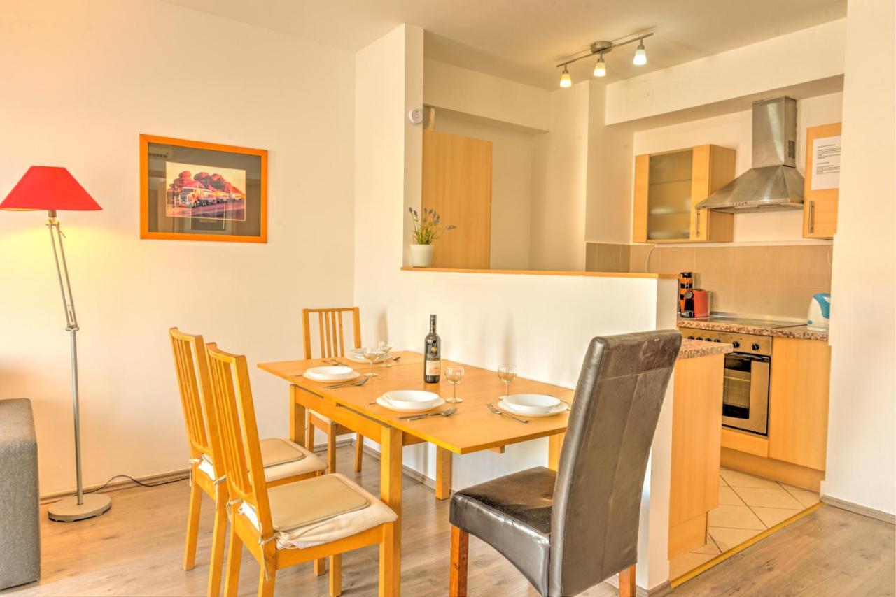 Central Apartments Будапеща Екстериор снимка