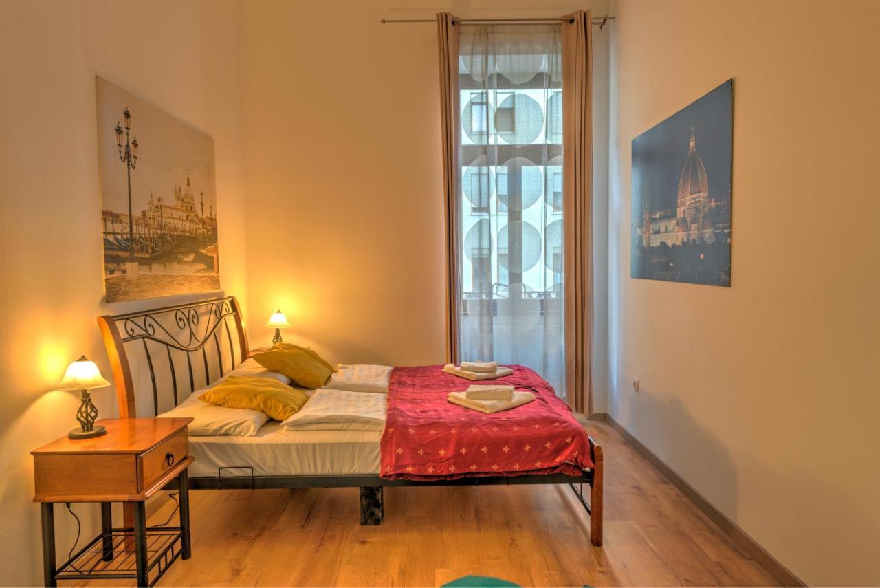 Central Apartments Будапеща Екстериор снимка