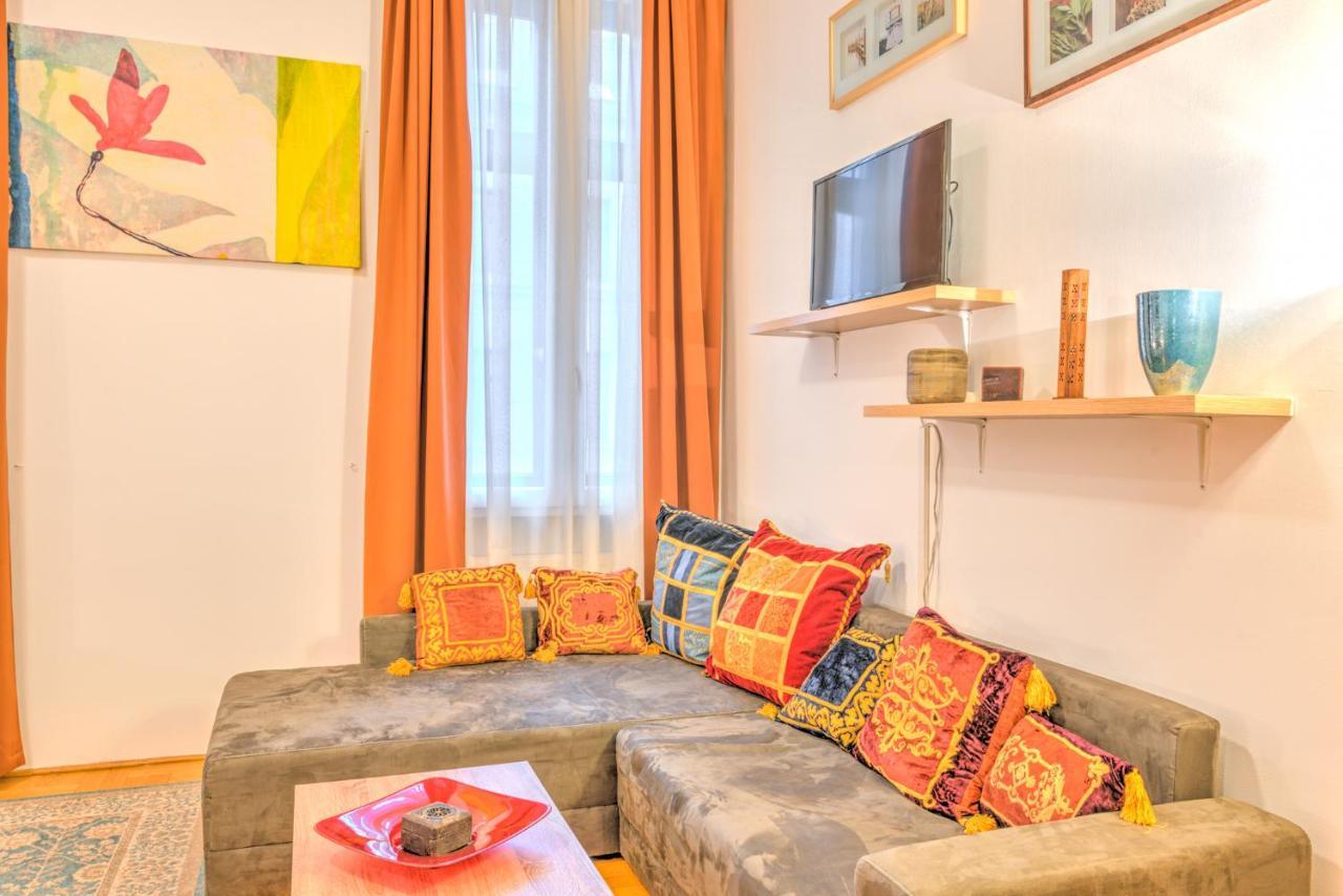 Central Apartments Будапеща Екстериор снимка