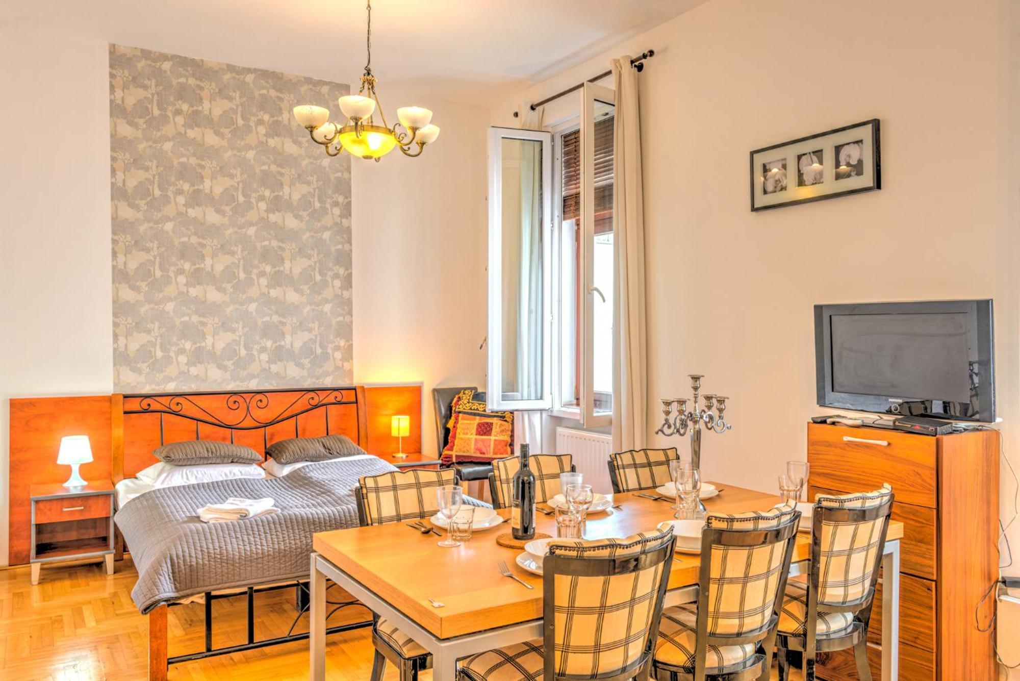 Central Apartments Будапеща Екстериор снимка